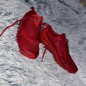 Nike Air Max Theas Red